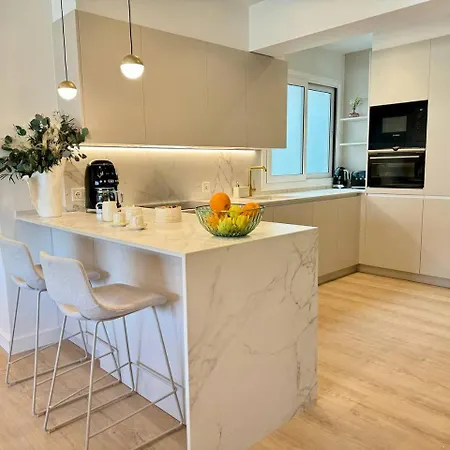 Sunset By Oldtown 산세바스티안