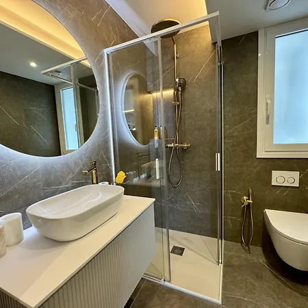 Sunset By Oldtown 산세바스티안