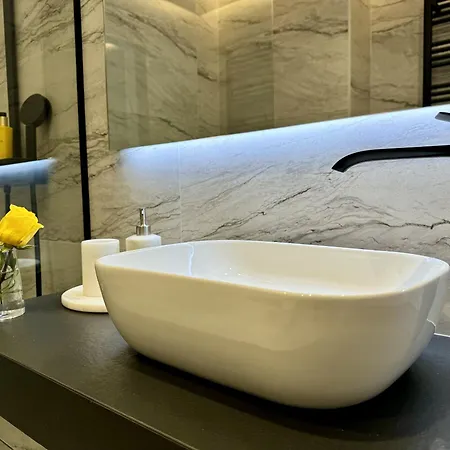 Sunset By Oldtown 아파트 *